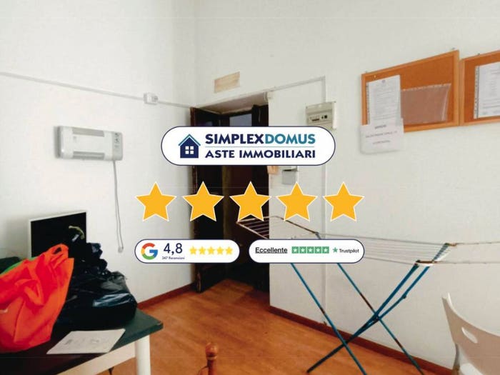 Appartamento trilocale in vendita in Via del Lagaccio, Lagaccio, Genova