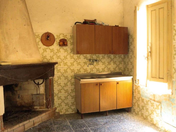 Casa quadrilocale in vendita in Via Roma, Barrali