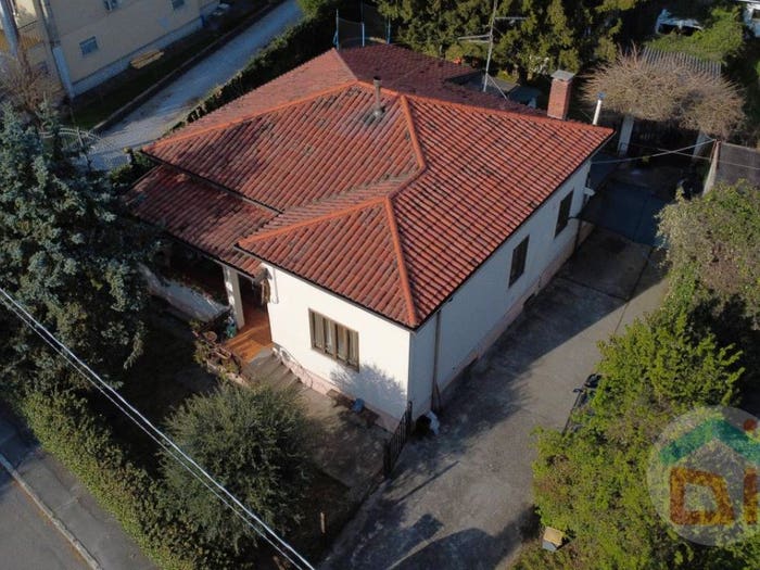 Casa quadrilocale in vendita in Via Stazione, Polazzo, Fogliano Redipuglia