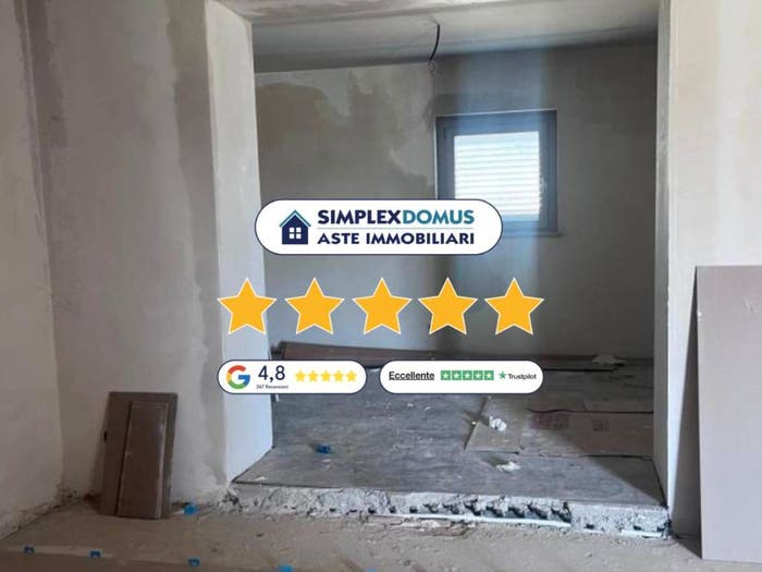 Appartamento con 6 locali in vendita in CDA DE CONTRA, Pescosansonesco