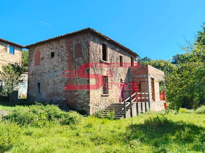 Casa con 6 locali in vendita in Strada Vicinale della Chella, MontecatiniTerme