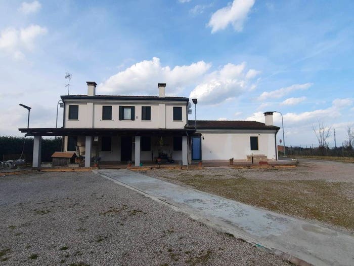 Casa quadrilocale in vendita in Centro, Bosaro
