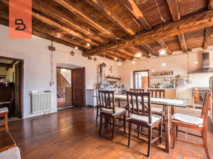 Casa con 6 locali in vendita in Località Vignola Valletti, Varese Ligure