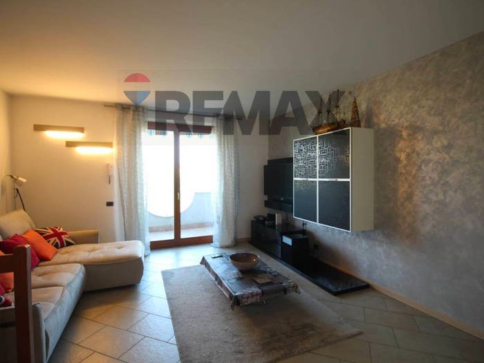 Appartamento trilocale in vendita in VIA PESENTI, Brembo Mariano, Dalmine