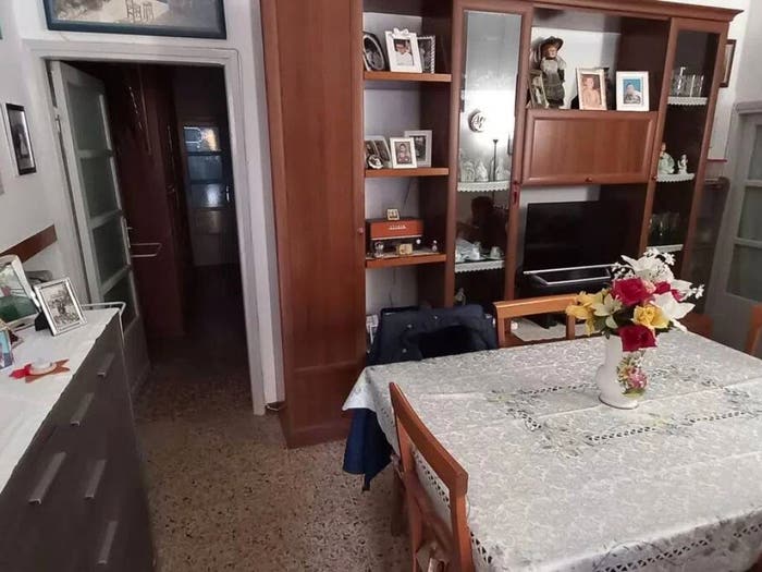Appartamento bilocale in vendita in Piazza Cavour, Caronno Varesino