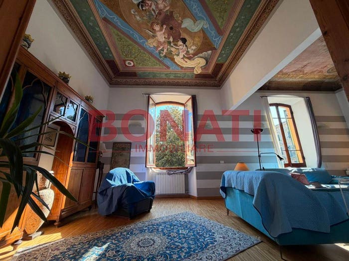 Appartamento con 6 locali in vendita in Piazza Benedetto Brin, Centro Storico, La Spezia