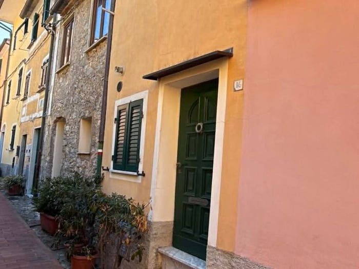 Casa bilocale in vendita in Via Giacomo Matteotti, La Serra Tellaro, Lerici