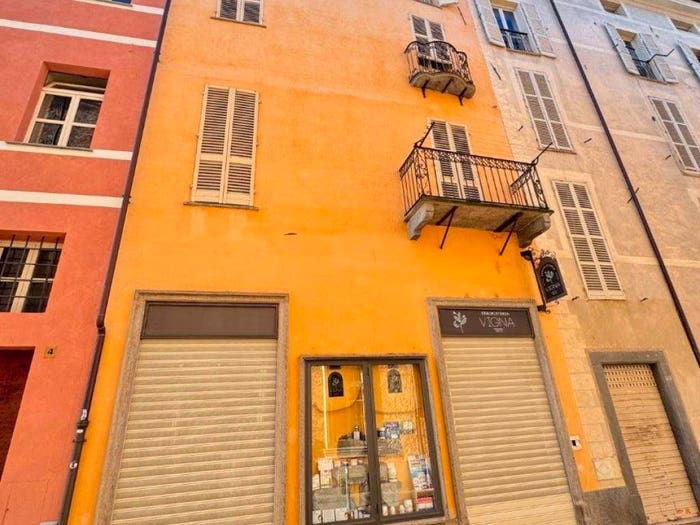 Appartamento trilocale in vendita in Centro Storico, Cuneo