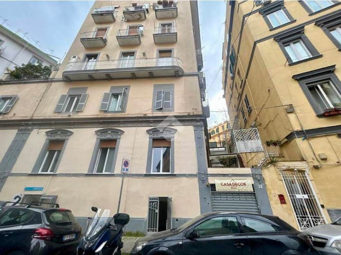 Appartamento monolocale in vendita in Via Francesco Solimena, Vomero, Napoli