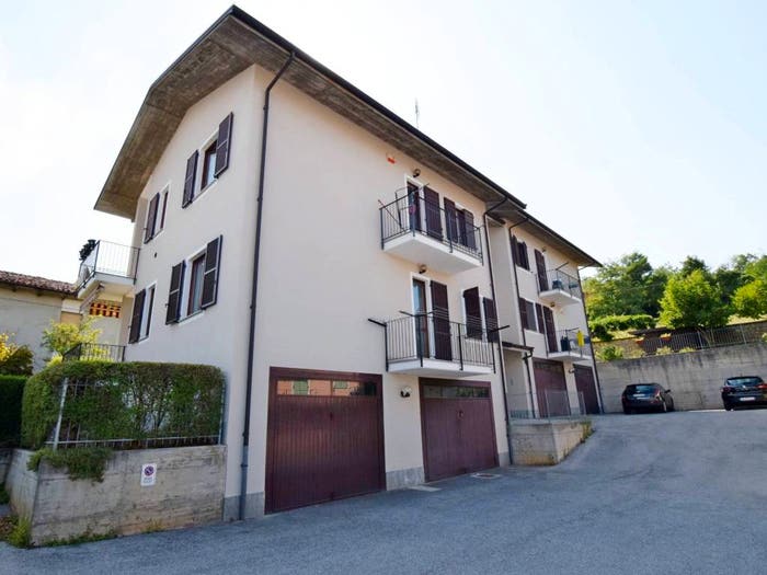 Appartamento quadrilocale in vendita in Via Roccaforte, Centro, Villanova Mondovì