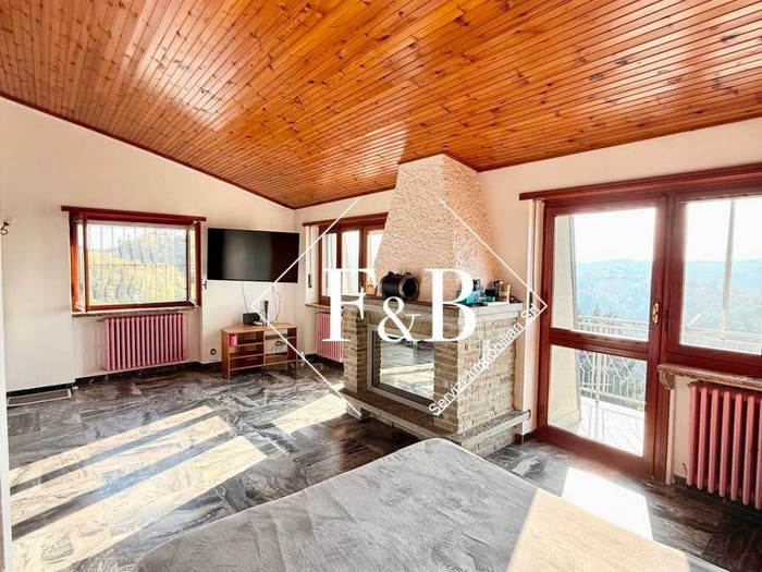 Casa trilocale in vendita in Piazza Giovanni Berruti, Rocchetta Palafea