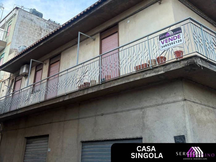 Appartamento quadrilocale in vendita in Via dei Prati, Carlentini