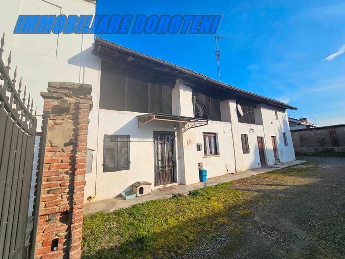 Casa quadrilocale in vendita in Vicolo Simonasso, Asigliano Vercellese
