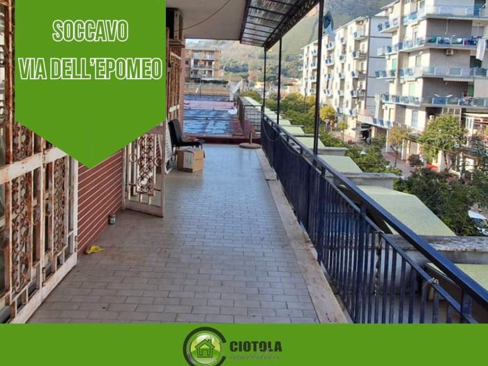 Appartamento con 5 locali in vendita in Via dell'Epomeo, Soccavo, Napoli