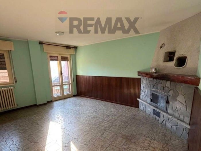 Appartamento bilocale in vendita in Via Sant'Antonio, Arcumeggia, Casalzuigno