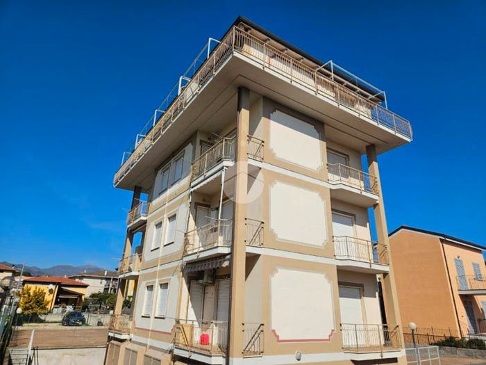 Appartamento bilocale in vendita in Via Cesare Battisti, Centro, Diano Marina