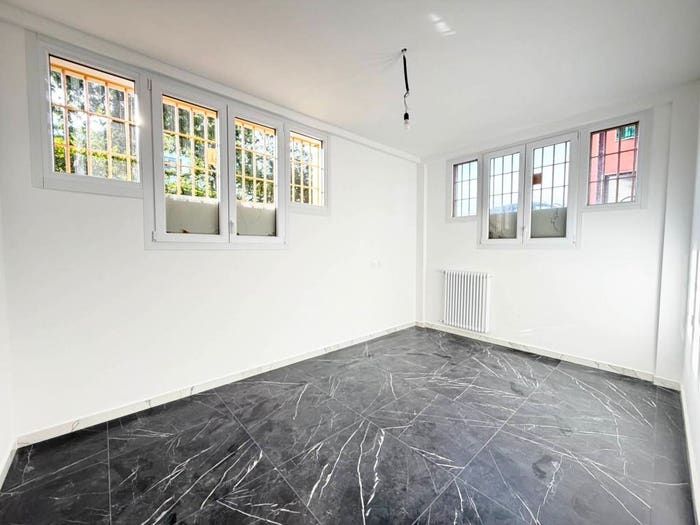 Appartamento trilocale in vendita in Via Varallo, Cimiano, Milano