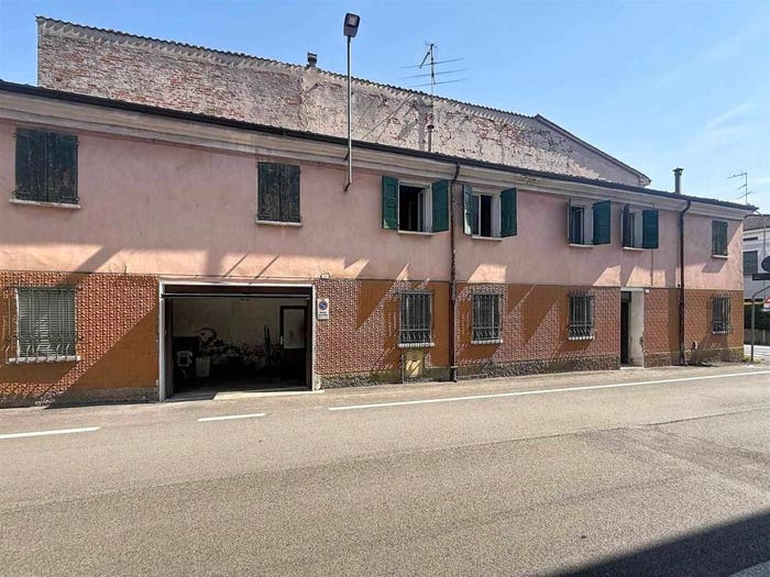 Casa trilocale in vendita in Centro, Gazzuolo
