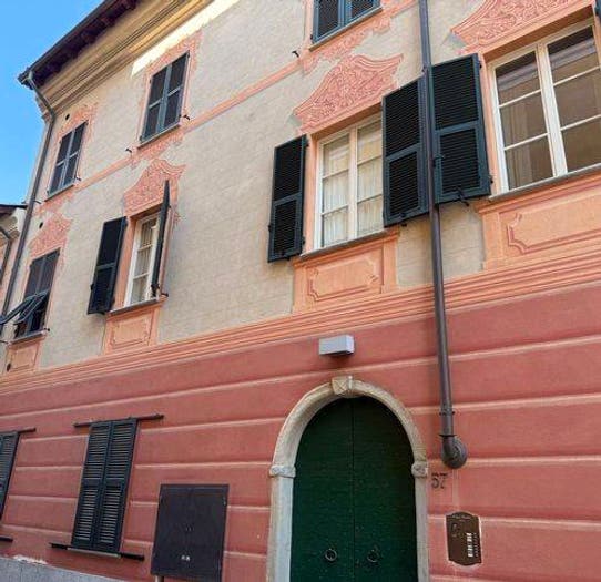 Appartamento trilocale in vendita in Via Camillo Benso Cavour, Novi Ligure