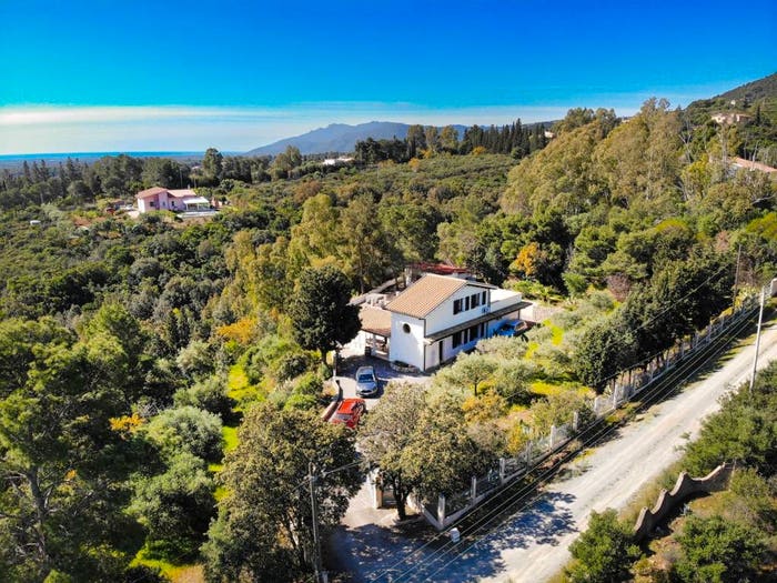Casa con 6 locali in vendita in Via del Mirto, Villa San Pietro