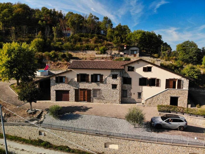 Casa quadrilocale in vendita in Strada Sant'Anna, Cairo Montenotte
