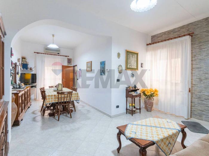 Casa quadrilocale in vendita in Via celso, Centro, Caltagirone