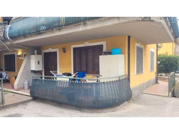 Appartamento quadrilocale in vendita in Accesso da Via Saturno, Santa Venere, Capaccio Paestum