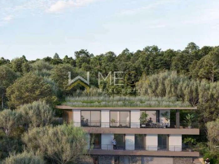 Casa con 6 locali in vendita in Via Mazzardi Paolo, Padenghe sul Garda