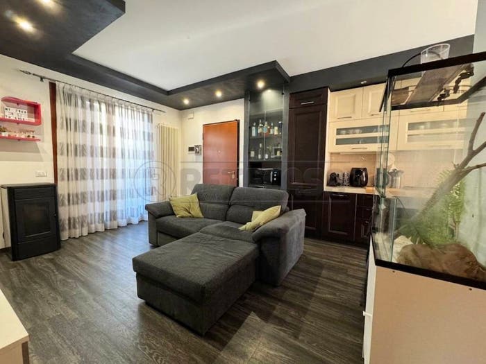 Appartamento con 5 locali in vendita in Via XXV Aprile, Centro, Brogliano