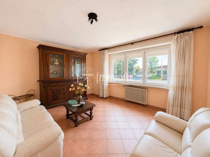 Appartamento quadrilocale in vendita in Via Milano, Chiavazza, Biella