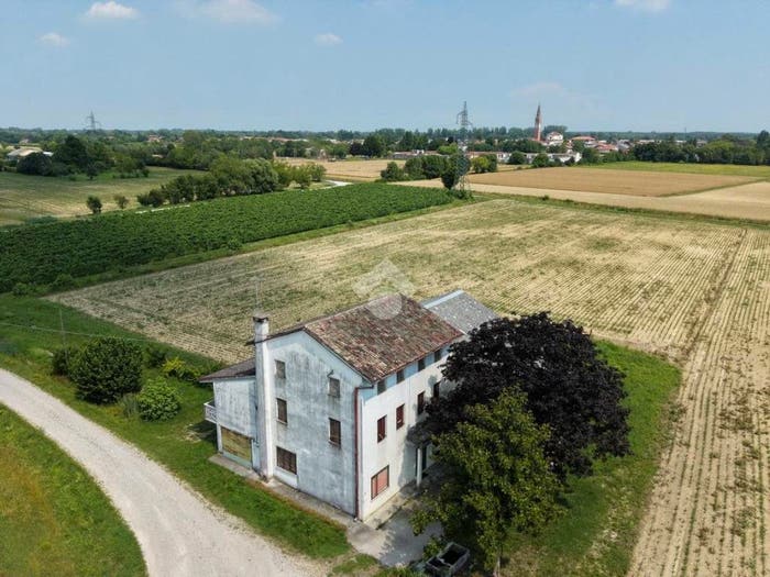 Casa con 5 locali in vendita in Via Aquileia, Centro, Fiume Veneto