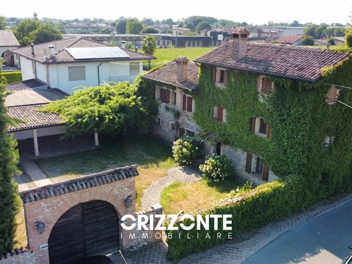 Casa con 5 locali in vendita in Via Balbi, Centro, Cassola