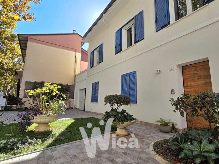 Casa con 6 locali in vendita in Porto Canale di Levante, Cesenatico
