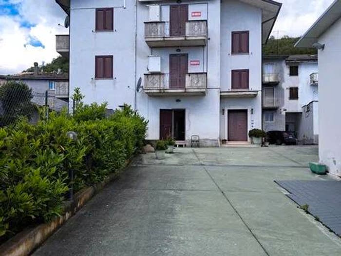 Casa con 6 locali in vendita in Piano Risteccio SNC, Piano Risteccio, Civitella del Tronto