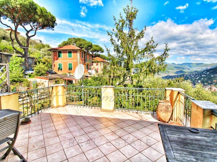 Casa con 6 locali in vendita in Via Franco Molfino, San Rocco, Camogli