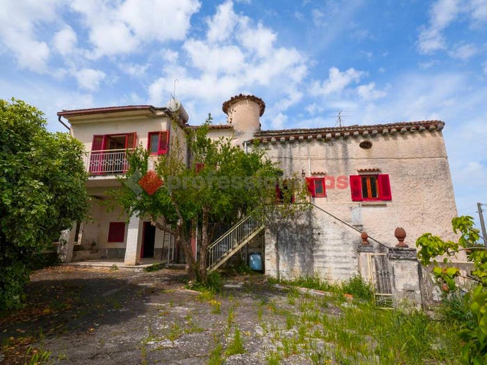 Casa con 5 locali in vendita in Via Seude, Capaccio Paestum