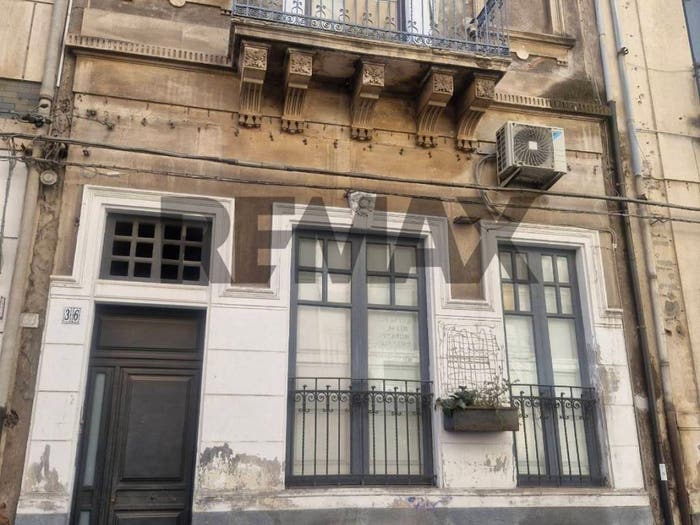 Appartamento trilocale in vendita in Via Giuseppe De Felice, XX Settembre Tribunale, Catania