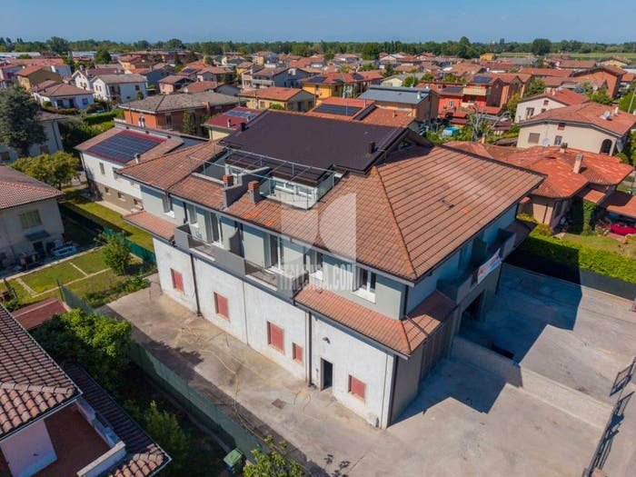 Casa bilocale in vendita in Via Pisacane, Eremo, Curtatone