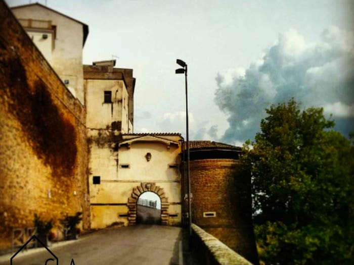 Appartamento trilocale in vendita in Via Giuseppe Mazzini, Centro, Gallese