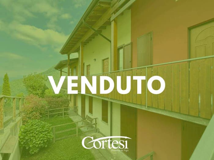 Appartamento trilocale in vendita in Strada Zocco, Bianzano