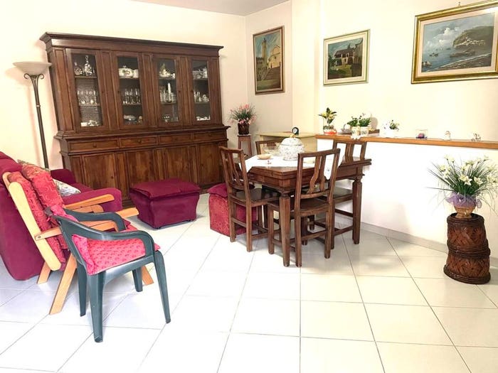Appartamento con 6 locali in vendita in Via Padre Diodato Prestini, Ospedale Santa Maria, Empoli