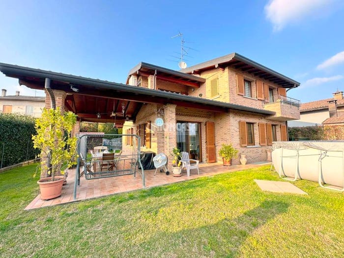 Casa quadrilocale in vendita in Via alla Vigna, Rodero