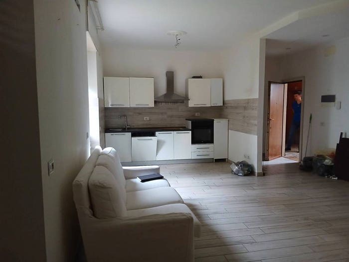 Appartamento bilocale in vendita in Via Luigi Galvani, Ospedale, Busto Arsizio