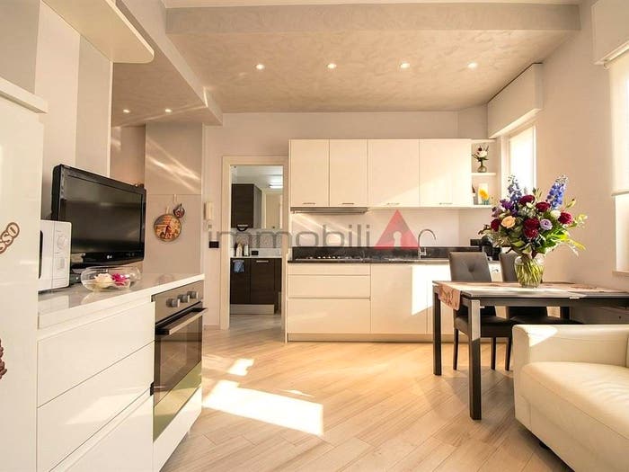Appartamento bilocale in vendita in Via Roma Borgo Barusso, Alassio