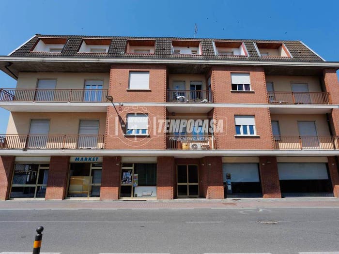 Appartamento trilocale in vendita in Via Roma, Centro, Sant'Albano Stura