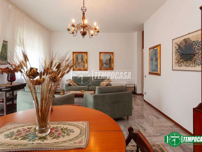 Appartamento quadrilocale in vendita in Via Sardegna, Canovine, Bergamo