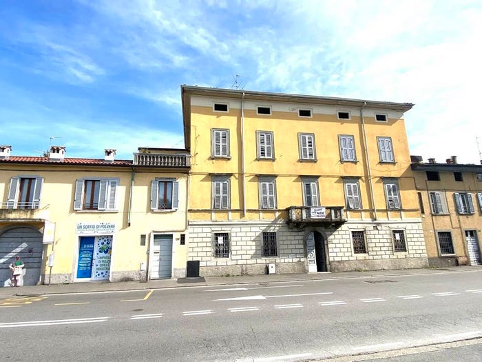 Case in Vendita e in Affitto - 2