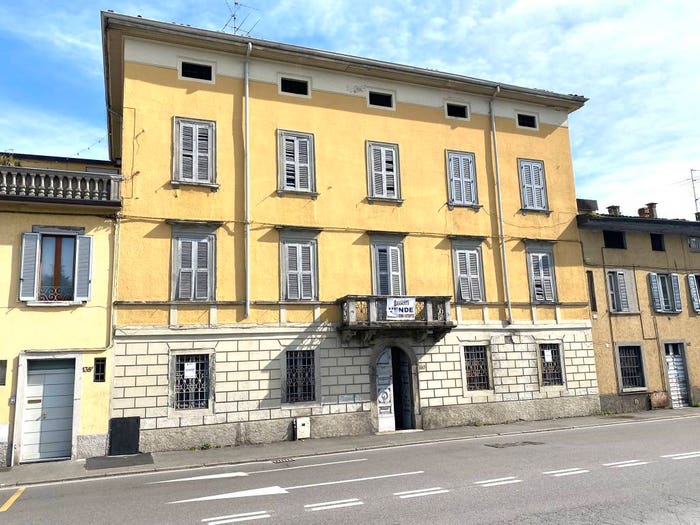 Casa con 6 locali in vendita in Colognola, Bergamo
