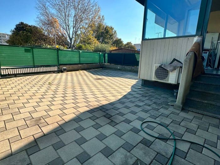 Appartamento trilocale in vendita in Viale Vittor Pisani, Sottomarina, Chioggia