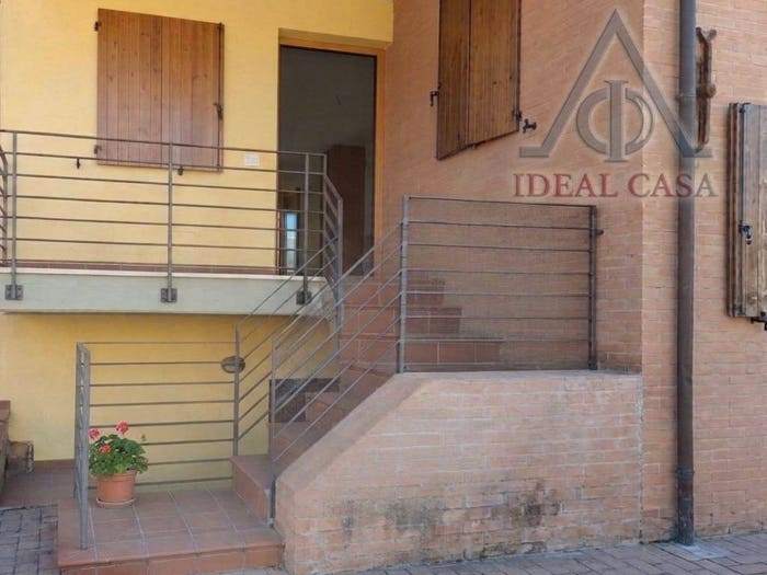 Appartamento trilocale in vendita in Via Guglielmo Marconi, Ateleta